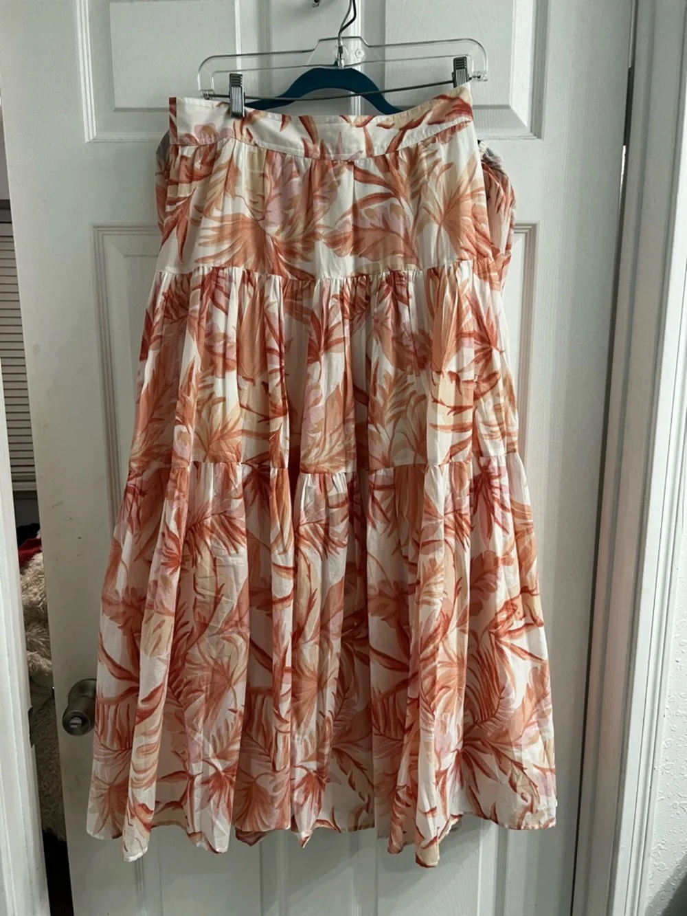 Ann Taylor Coral Pink Floral Tiered Maxi Skirt - Picture 5 of 7